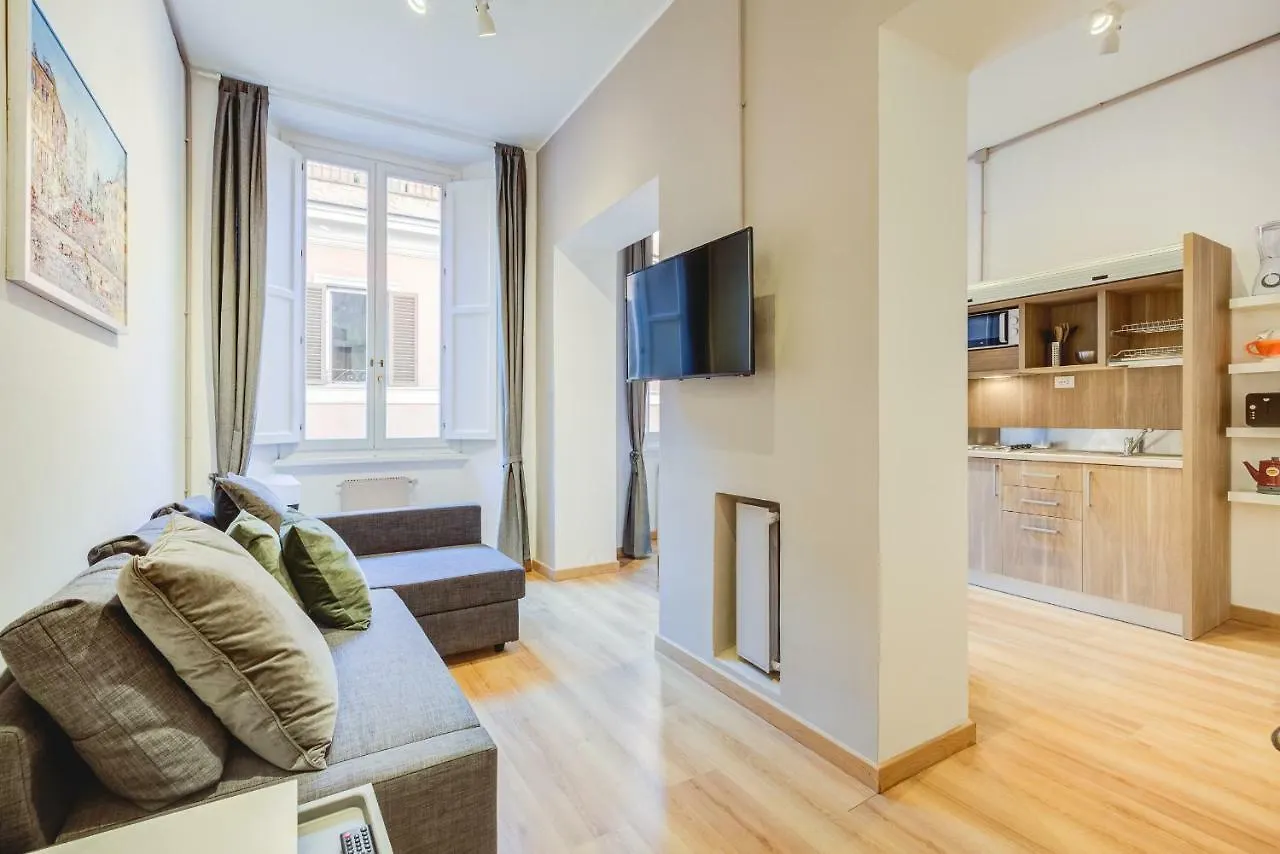 Spanish Steps Luxury Apartment Rome
